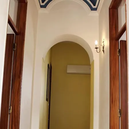 בית נופש House To Grace מונקאראפאצ'ו